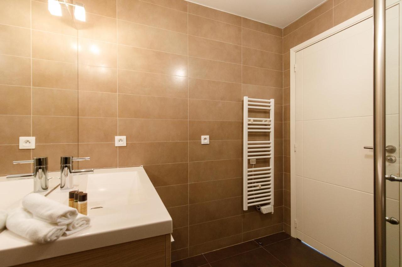 Amina Yourhosthelper Apartment Cannes